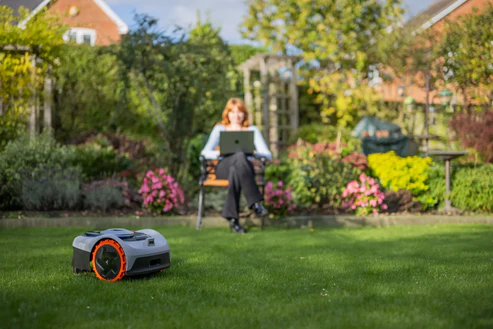 Robot Cortacésped sin cables perimetrales Segway Navimow Serie i 105E – (500 m² + Garaje GRATIS) - Image 6